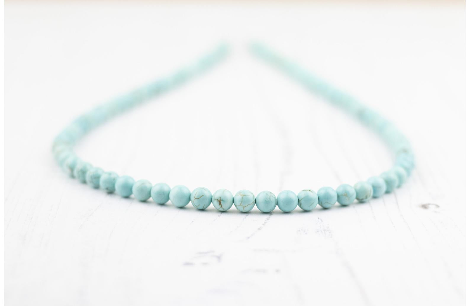 Turquoise Beaded Necklace